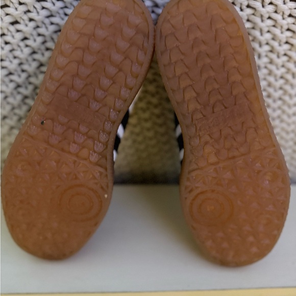 Adidas Sambas Cloud White Gum Black Sole Sneakers - Picture 5 of 7